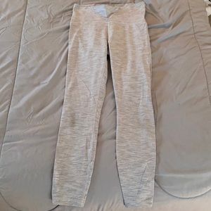 Lululemon Wunder Under leggings